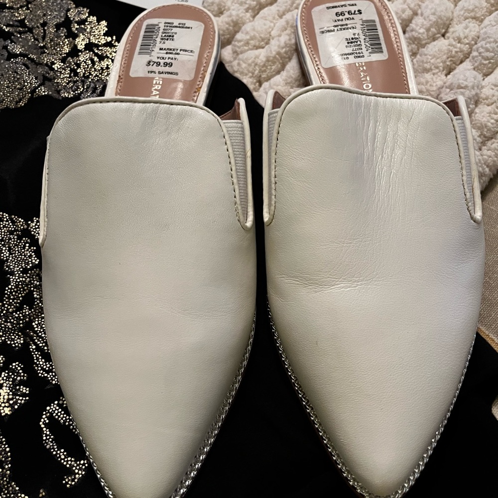 New!! BCBGeneration white leather Mules 7 1/2 cushioned, silver bling on toe